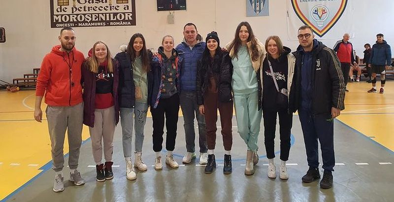 Баскетболістки Франківська надають допомогу Україні з-за кордону