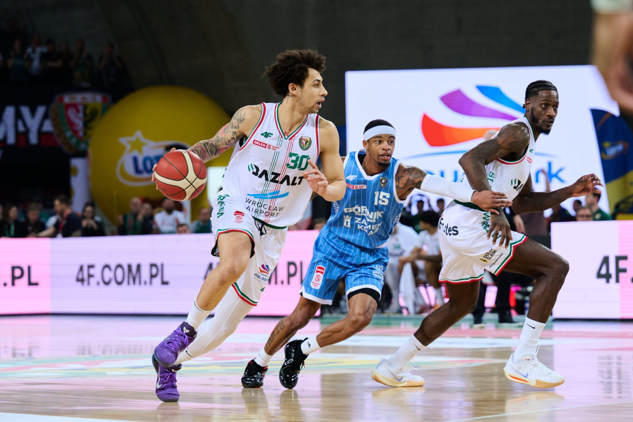 Українці за кордоном: Санон набрав 8 очок в матчі лідерів чемпіонату Польщі