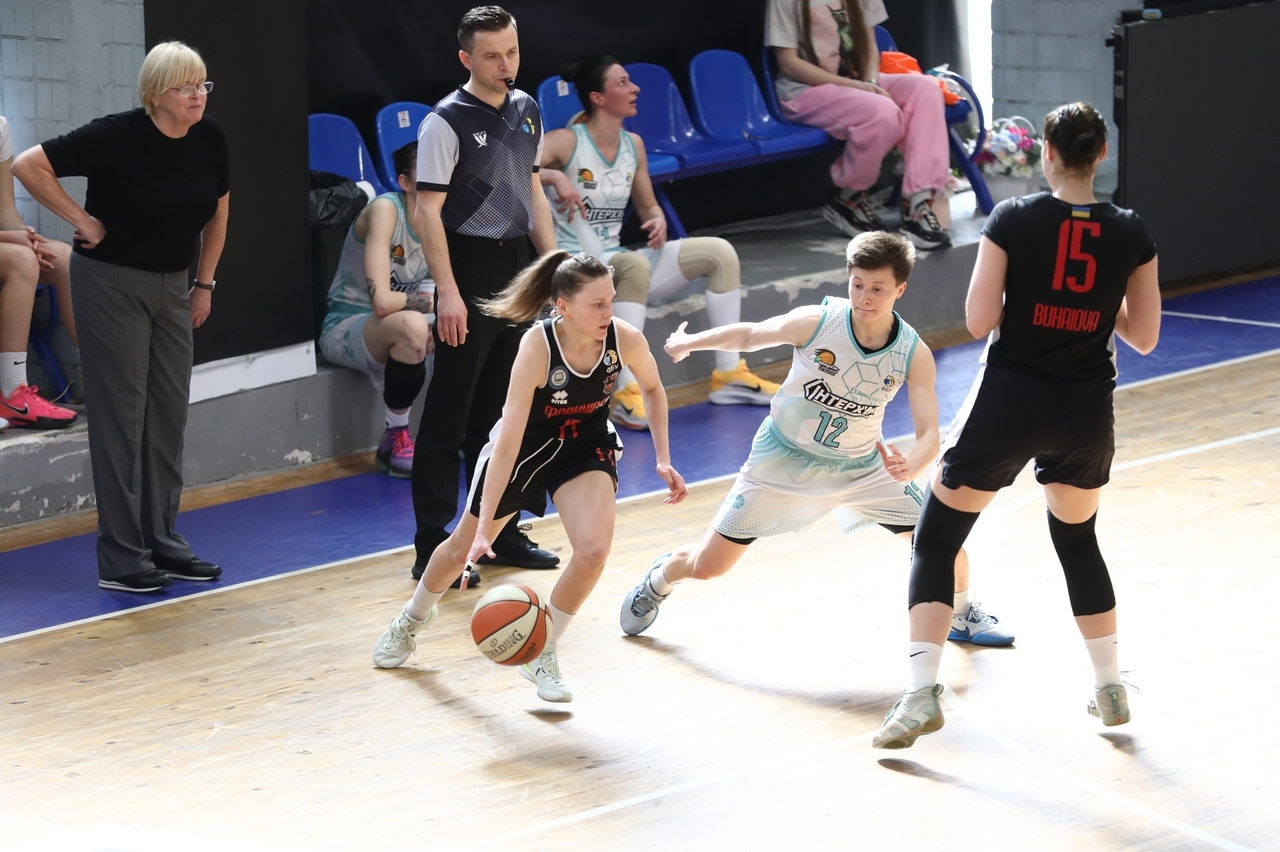 Франківськ-Прикарпаття в Одесі обіграв ІнтерХім і вийшов у фінал Суперліги: фотогалерея