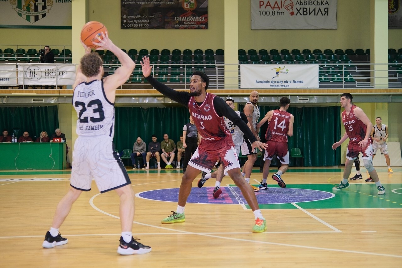 Вища ліга: ДіДіБао захистив друге місце, Хмельницький програв у Вінниці