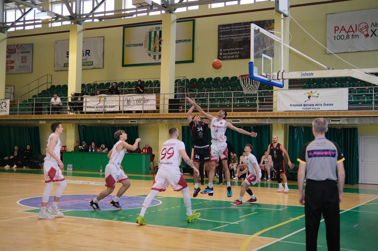 Плейоф чоловічої Вищої ліги стартує 5 квітня