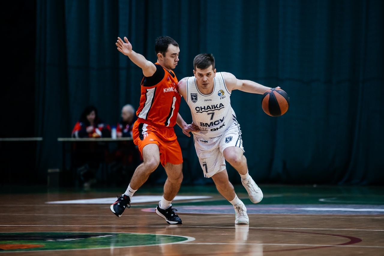 Чайка-ВМСУ та КДЮСШ-Південне вийшли до півфіналу Першої ліги