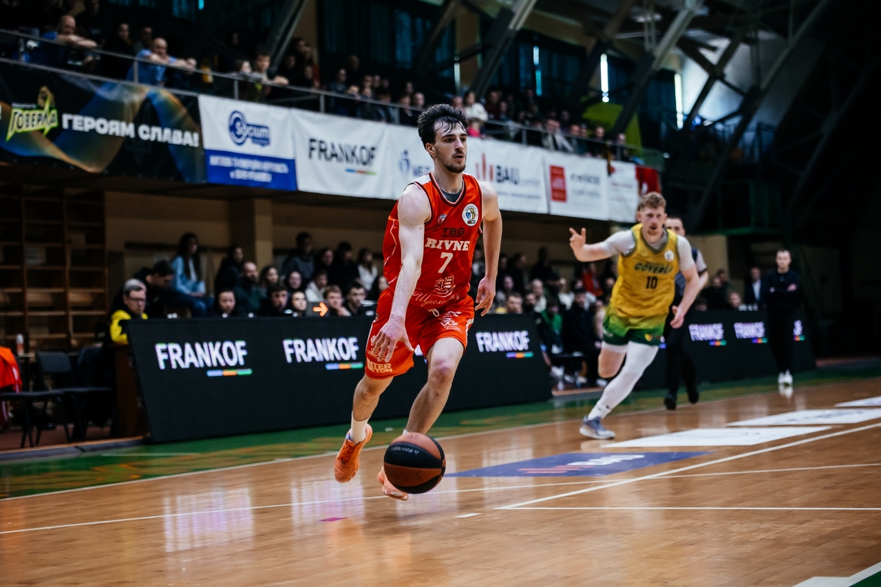 Рівне виграло на виїзді у Прикарпаття-Говерли і повело в серії плейоф