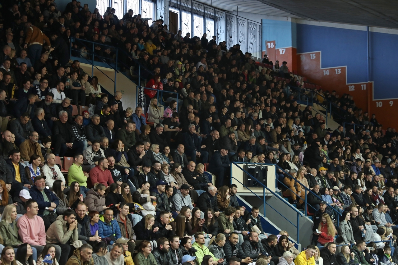 Валентин Берестнєв: Наші вболівальники створюють атмосферу в залі, найбільш особливу в Україні