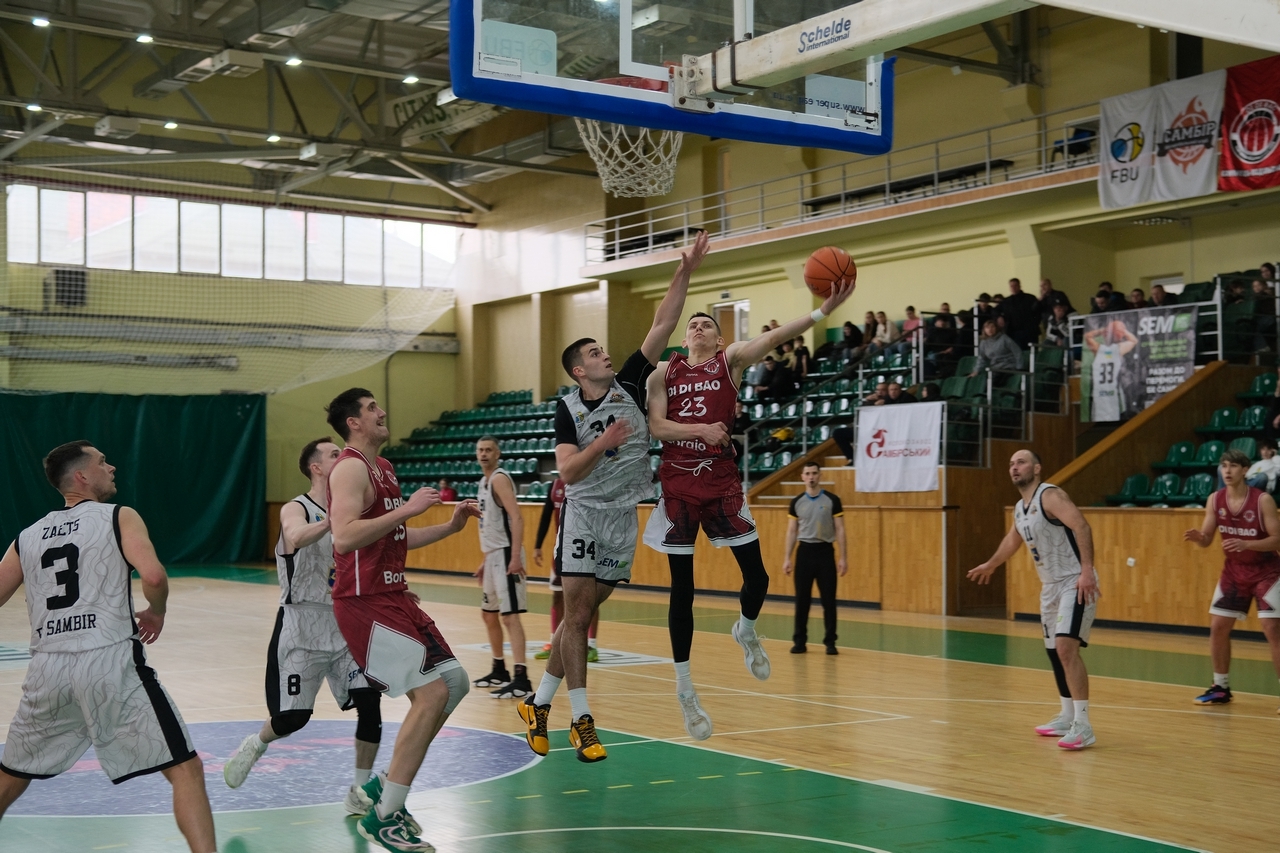 ДіДіБао у Львові обіграв Самбір: фотогалерея