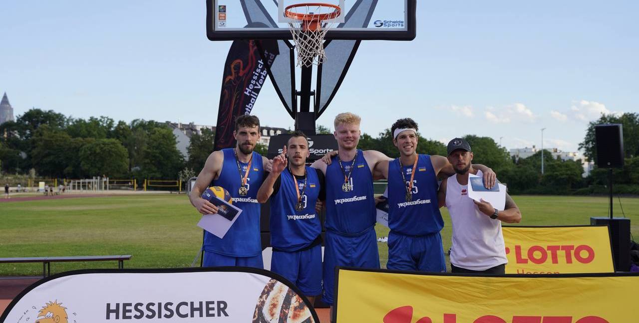 Українські баскетболісти виграли турнір у німецькому Франкфурті