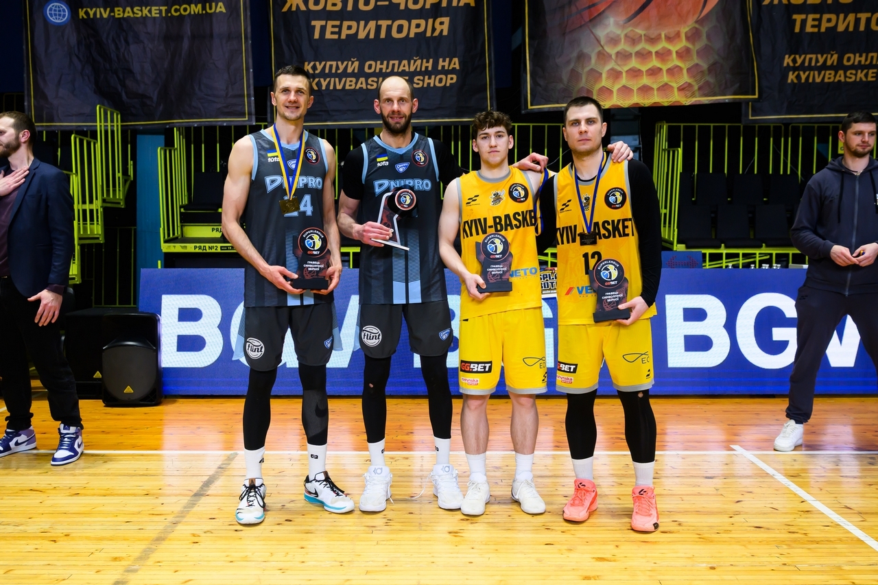 Символічна збірна Суперліги GGBET: гравці Дніпра і Київ-Баскета отримали свої нагороди