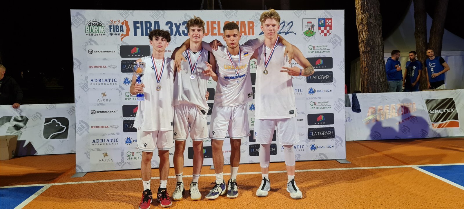 Збірні України U-17 та U-18 з баскетболу 3х3 успішно зіграли на турнірі у Хорватії