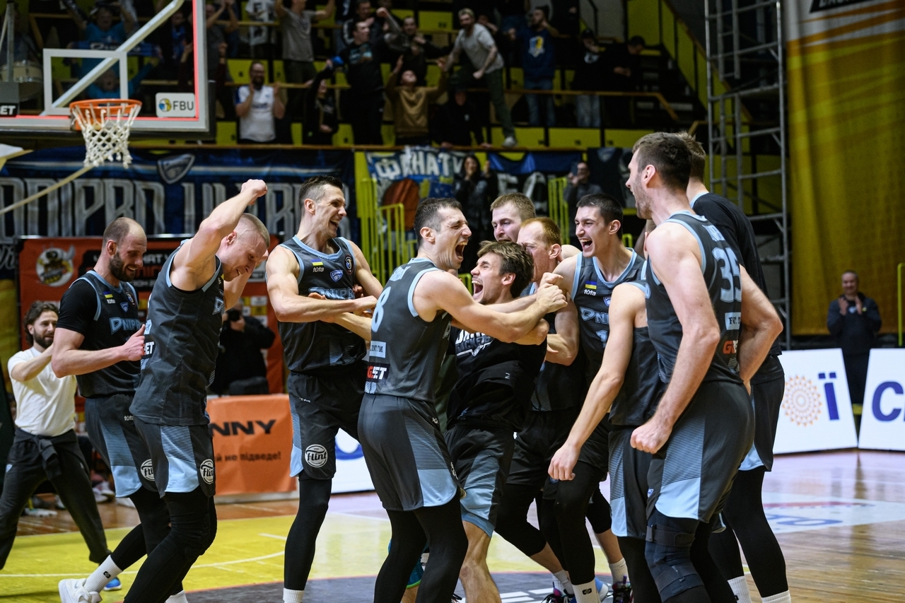 Третє поспіль чемпіонство Дніпра і неймовірна атмосфера: підсумкове відео золотого матчу Суперліги GGBET