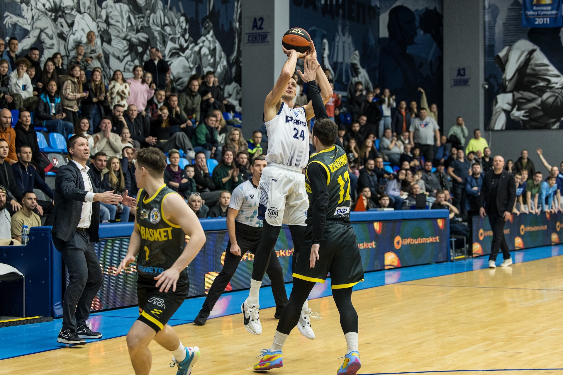 Найкращі моменти чемпіонату: топ-10 влучань сезону Суперліги GGBET