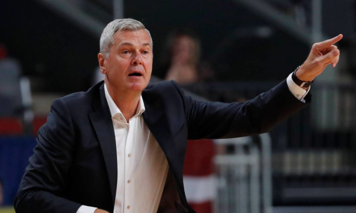 Головний тренер збірної України Айнарс Багатскіс очолив португальську Бенфіку