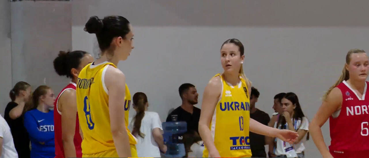Юніорська жіноча збірна України перемогла Норвегію на чемпіонаті Європи U-18
