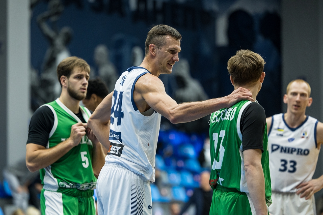 Дніпро повернув собі лідерство: турнірна таблиця Суперліги GGBET