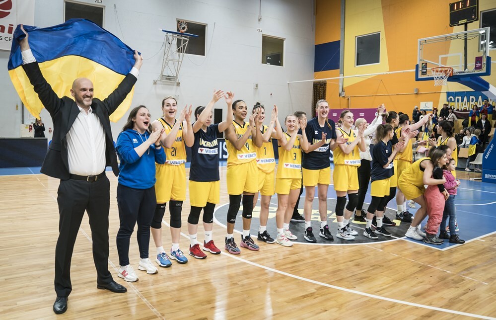 Щоденники збірної України: емоційний фінал відбору на Євробаскет-2023