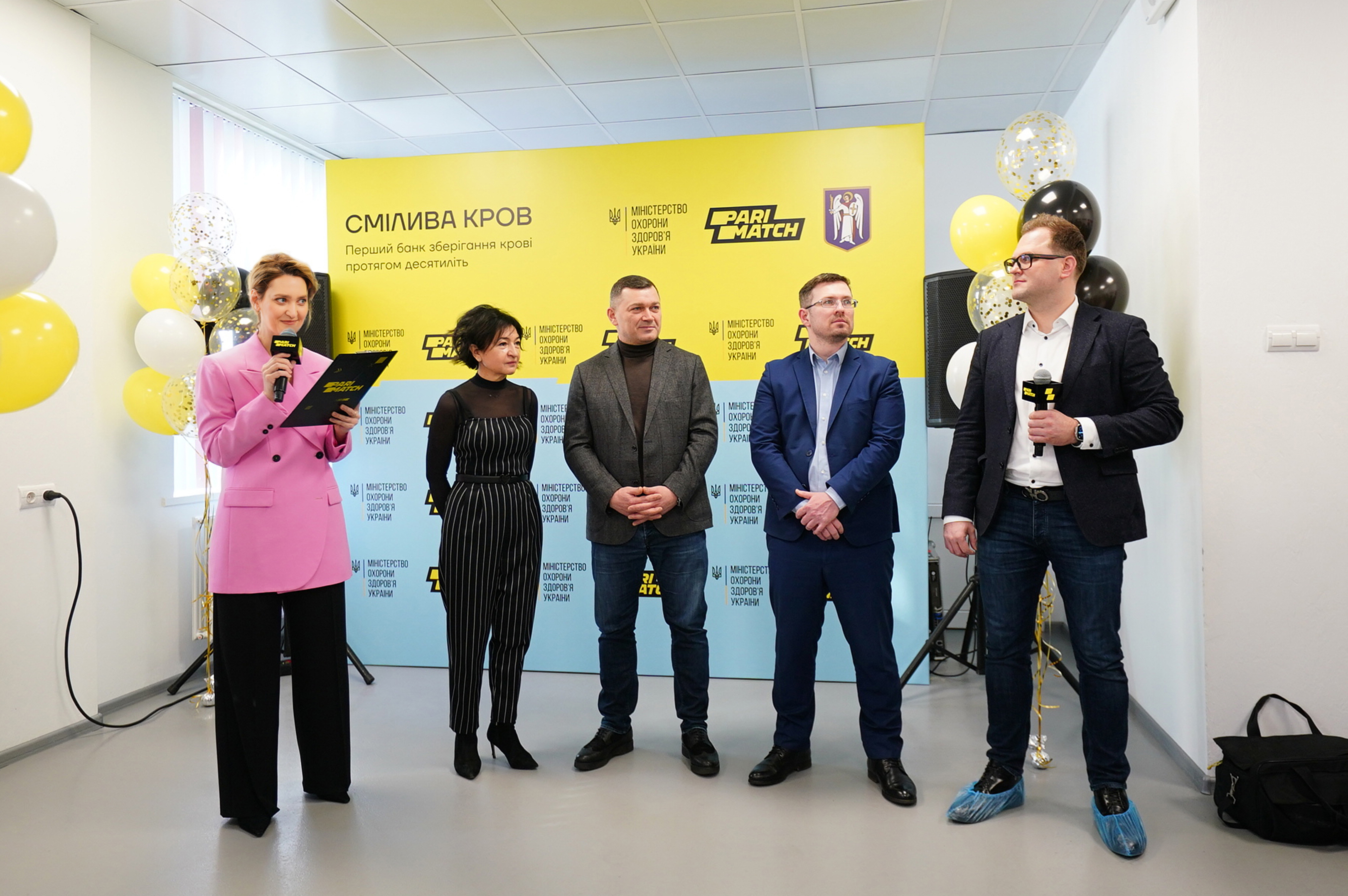 Гравці Київ-Баскета відвідали відкриття першого в Україні банку зберігання крові — 