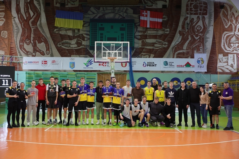 БК Хмельницький та Рівне виграли третій тур чемпіонату України 3х3 серед юніорів