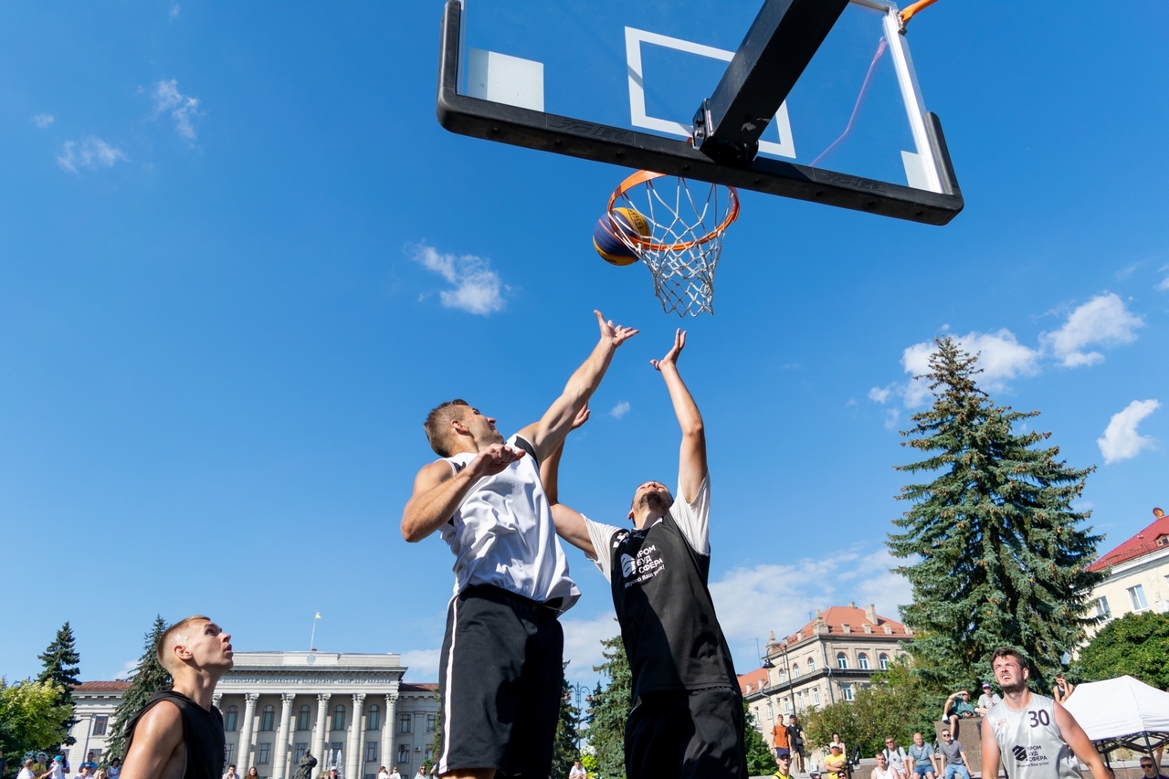В Луцьку пройшов четвертий тур чемпіонату України з баскетболу 3х3: фотогалерея