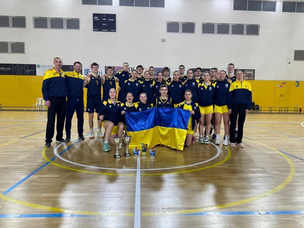 Кадетські збірні України U-16 виграли міжнародний турнір в Барселоні