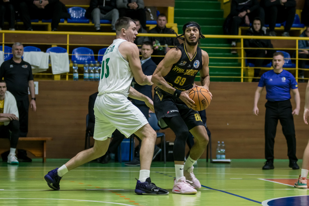 Фінішна пряма регулярного чемпіонату Суперліги Favbet: головні інтриги вирішальних баблів 