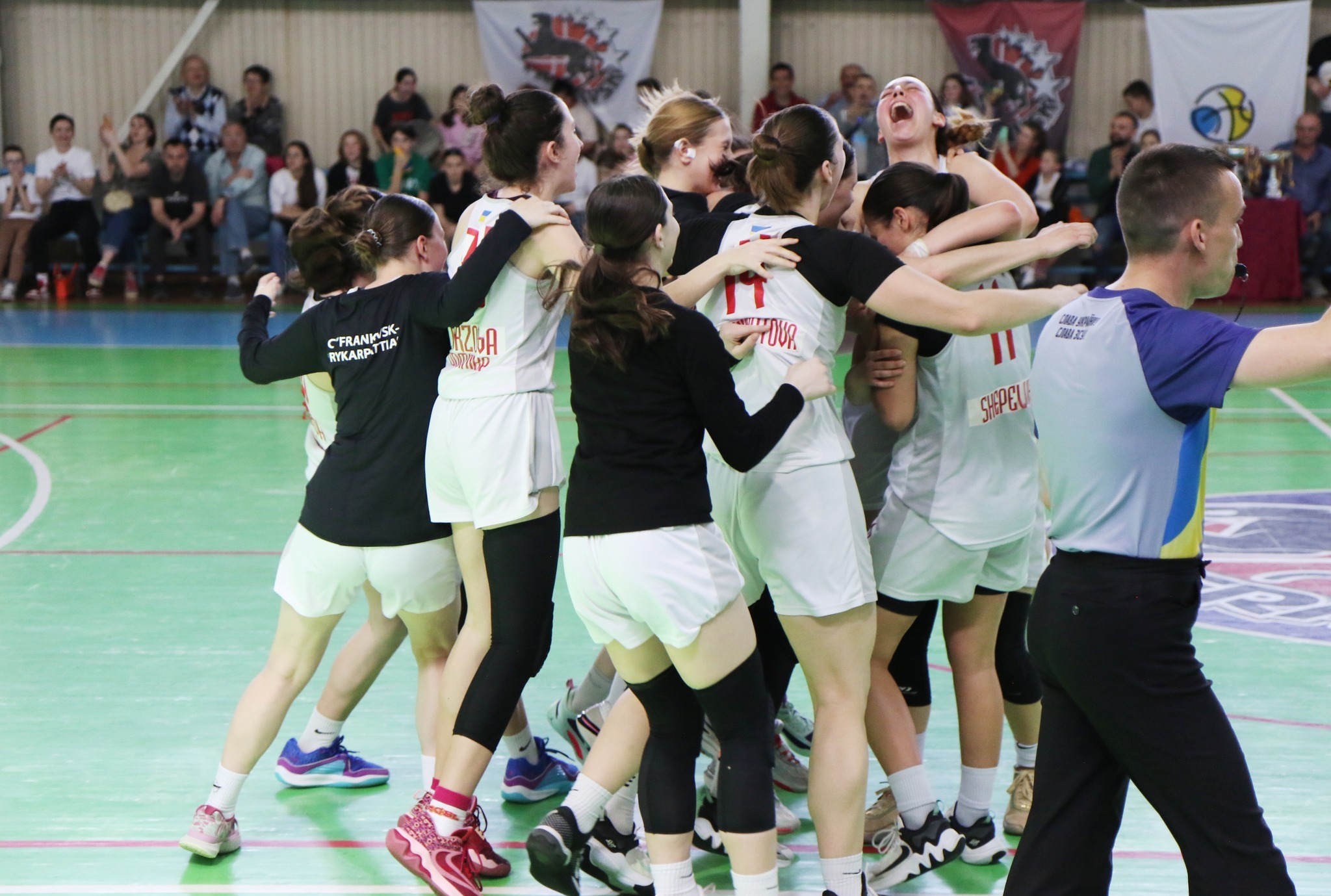 Франківськ-ПНУ — чемпіон жіночої Вищої ліги