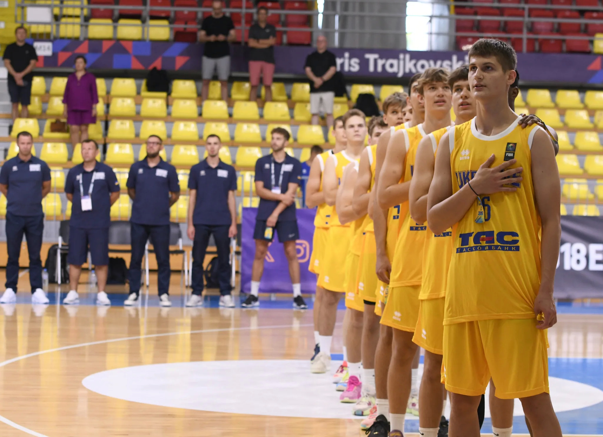 Збірна України зіграла три матчі на чемпіонаті Європи: фотогалерея 