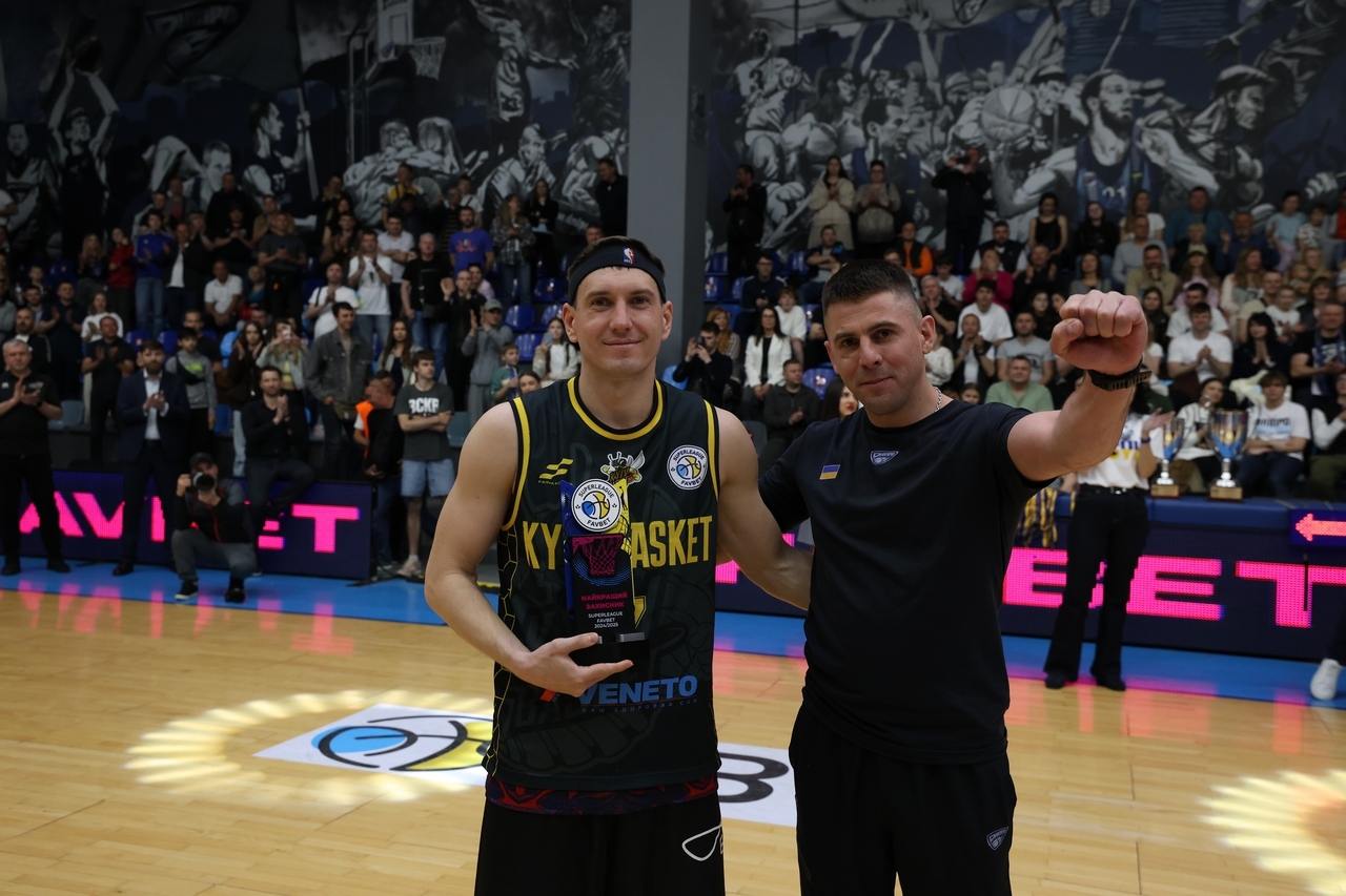 Павло Буренко став найкращим захисником Суперліги Favbet