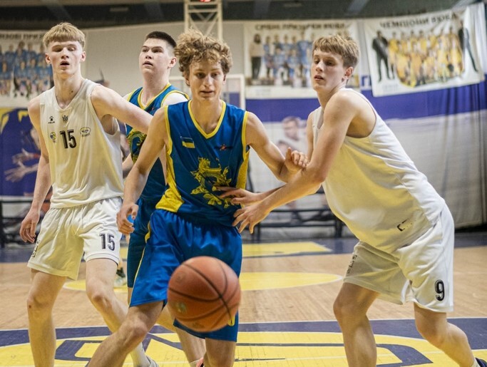ВЮБЛ серед юнаків 2008 року: визначились фіналісти сезону