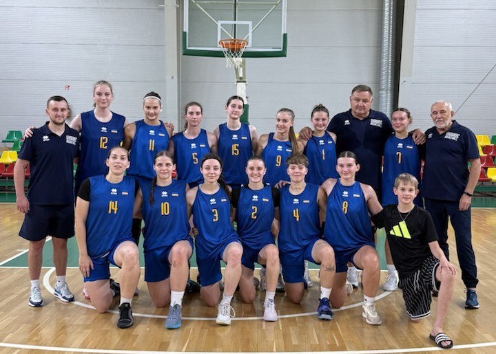Молодіжна жіноча збірна зіграла контрольні матчі з Литвою