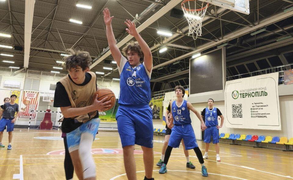 ВЮБЛ серед юнаків 2009 року: новий сезон розпочався матчами у Тернополі та Рівному