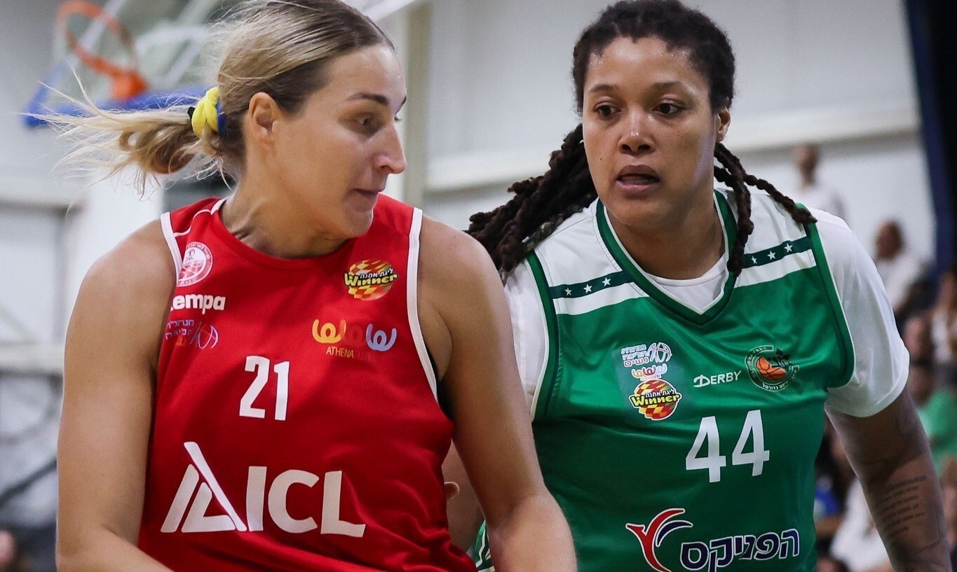 Українки за кордоном: Юркевічус оформила потужний дабл-дабл у чемпіонаті Ізраїлю