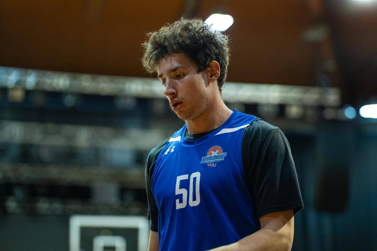 Українці за кордоном: Ковляр зіграв 15 хвилин у Єврокубку, Кобзистий почав сезон у NCAA