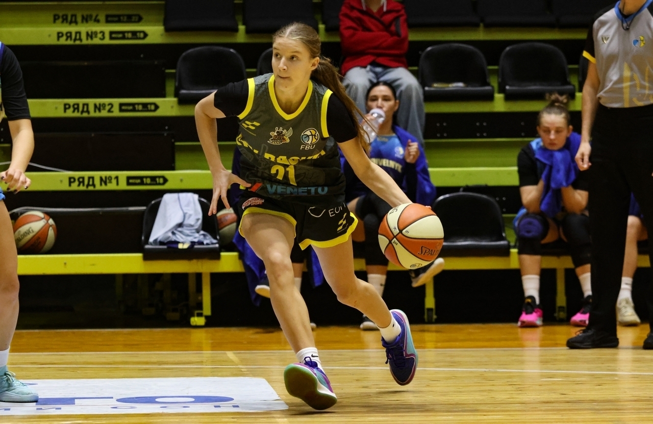 Жіноча Суперліга: відеотрансляція матчу 6 листопада