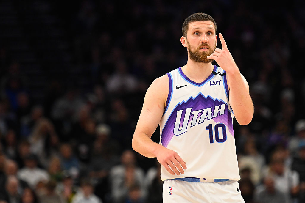 Українці за кордоном: Михайлюк зіграв 25 хвилин проти Атланти