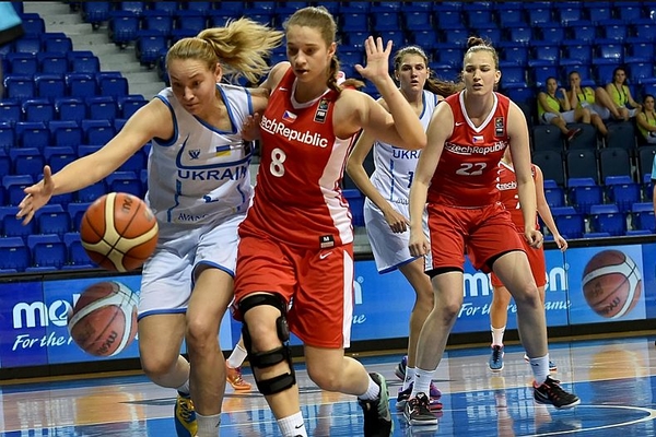 Визначилися наступні суперники жіночої "молодіжки" на чемпіонаті Європи