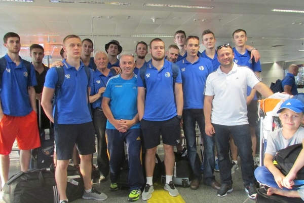 Чоловіча збірна України U-20: канікули заслужили! Фоторепортаж